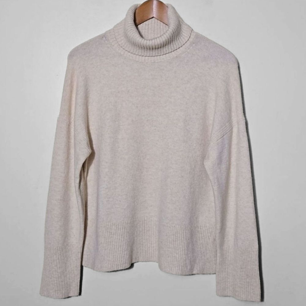J. Crew Cream Merino Wool Alpaca Turtleneck Sweater S Scandi Minimalist - Picture 12 of 12